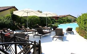 Joia Hotel & Luxury Apartments Rta
